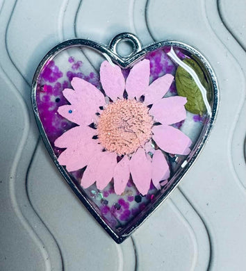 Resin Jewelry Workshop October 9th at 6pm