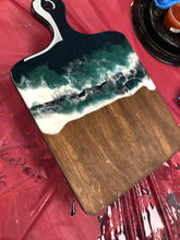 Sandwich Women's Club Resin Board Workshop February 26th at 1pm